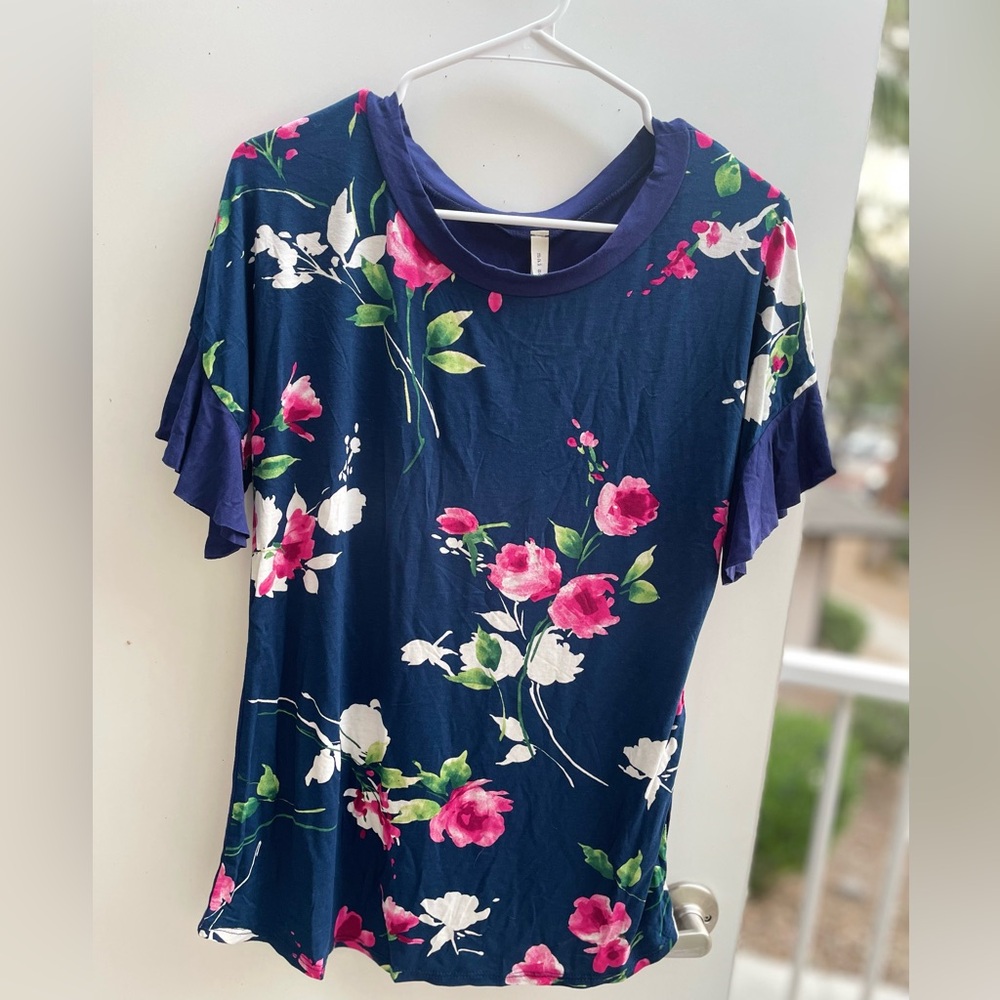NWT Floral Blouse